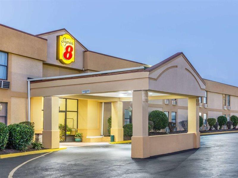 Super 8 By Wyndham Knoxville Downtown Area Eksteriør bilde