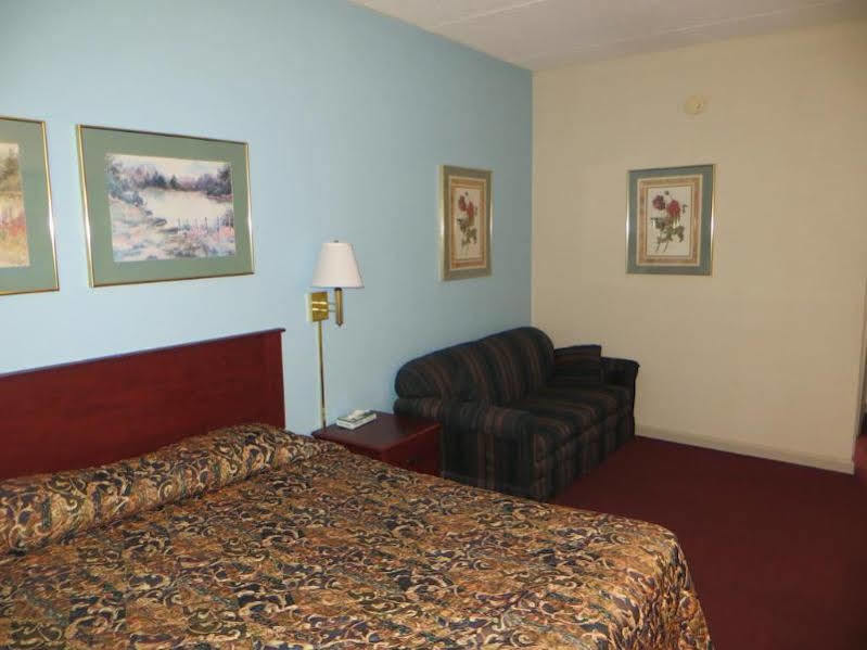 Super 8 By Wyndham Knoxville Downtown Area Eksteriør bilde